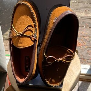 L.B. Evans Men’s Suede Moccasins ATLIN SADDLE 1131 size 13 EEE never worn